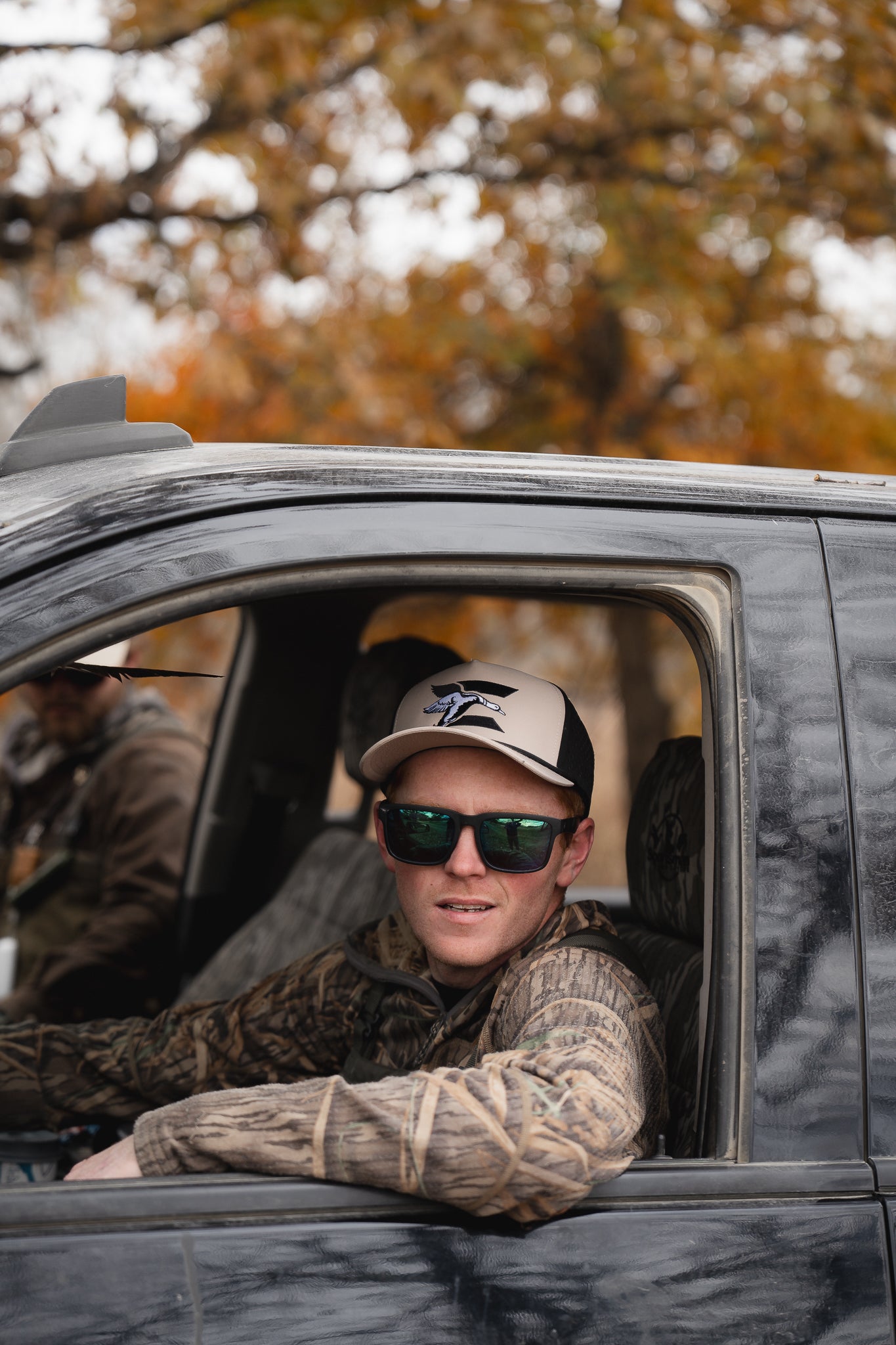 ECW 2.0 Logo Hat (E Black / White)