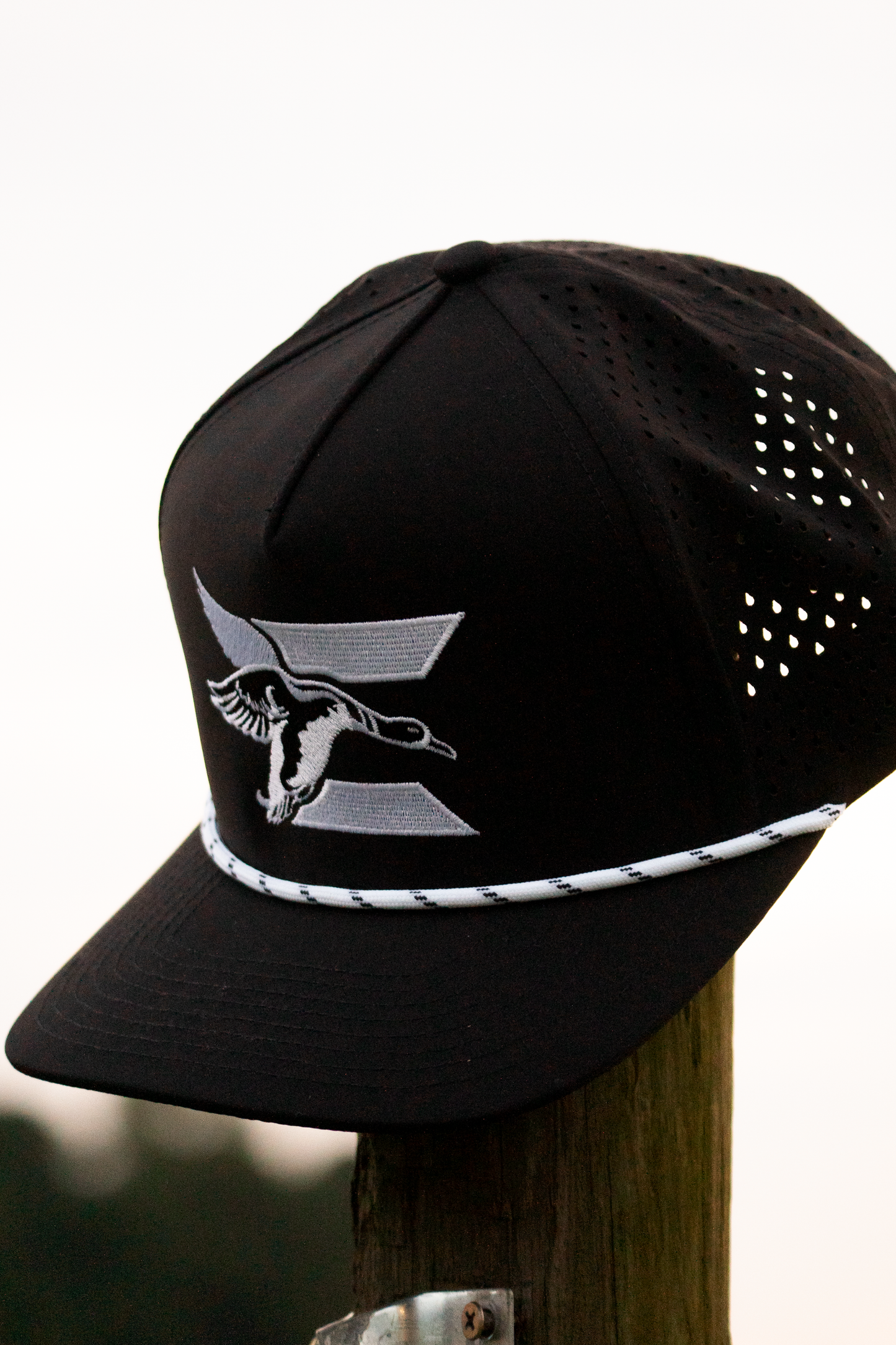 ECW 2.0 Logo Embroidered Hat (E White)