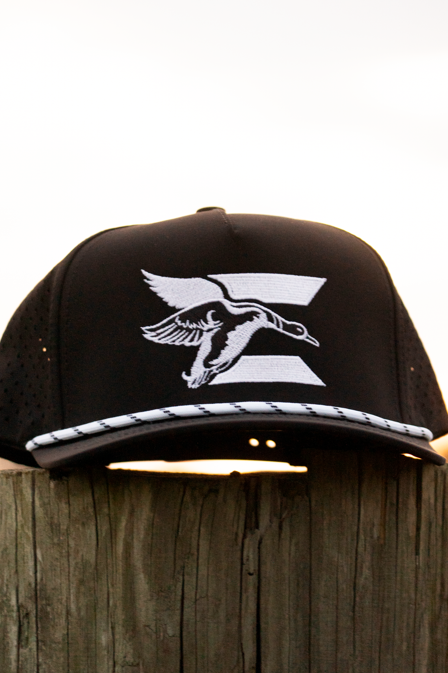ECW 2.0 Logo Embroidered Hat (E White)